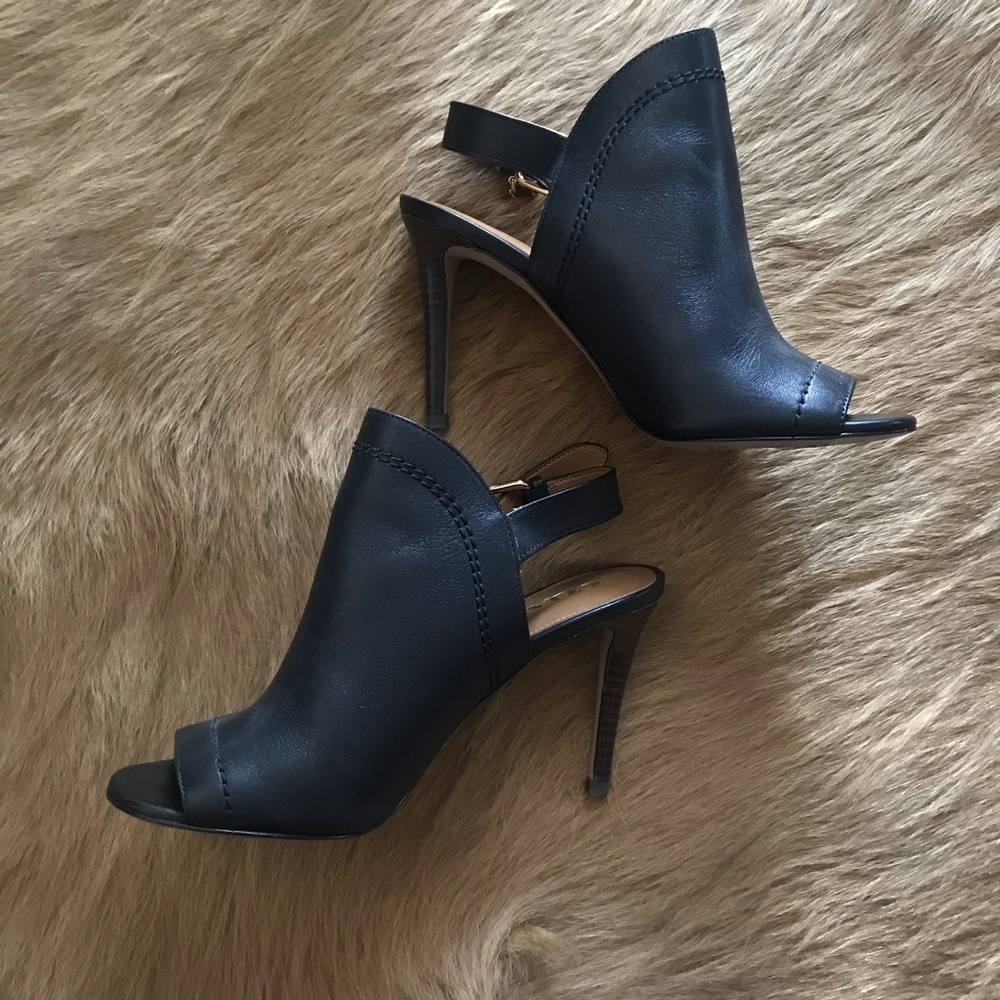 COACH KEARNEY SLINGBACK LEATHER SHOOTIES IN BLACK
